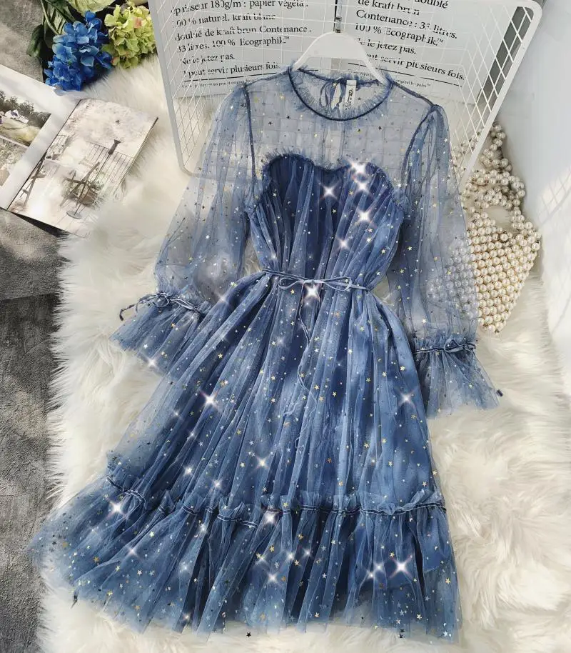 Female O-neck Flare Sleeve Stars Sequined Vestido Mesh Shiny Fairy Dress New Elegant Bling Pleated Dresses
Female O-neck Flare Sleeve Stars Sequined Vestido Mesh Shiny Fairy Dress New Elegant Bling Pleated Dresses
