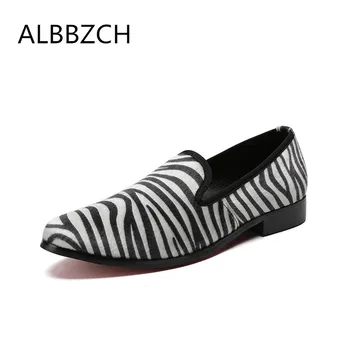 2018 summer new men shoes casual fashion loafers pointed toe slip on leisure party shoes mens career work shoes plus size 37 46
2018 summer new men shoes casual fashion loafers pointed toe slip on leisure party shoes mens career work shoes plus size 37 46