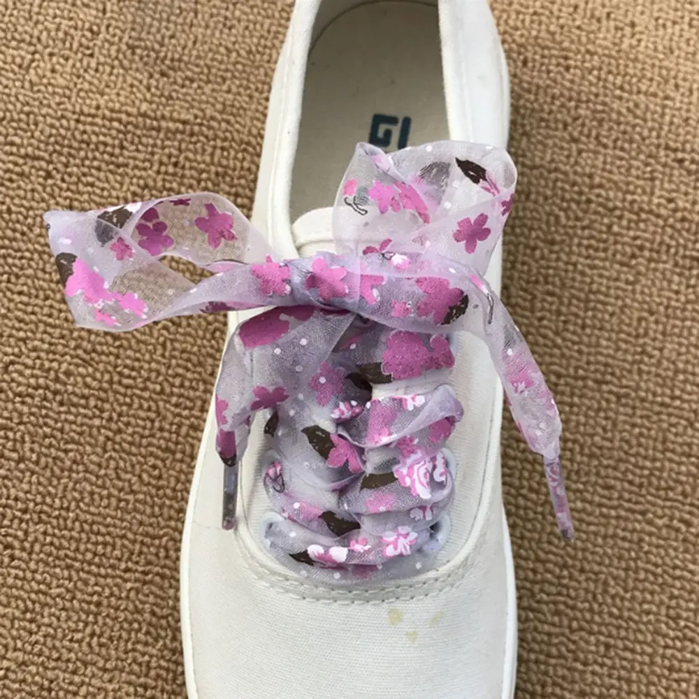 2pcs Snowflake Yarn Flat Satin Silk Ribbon Shoelaces Shoe Laces Sneaker Party Sport Shoes Lace Strings Free Shipping
2pcs Snowflake Yarn Flat Satin Silk Ribbon Shoelaces Shoe Laces Sneaker Party Sport Shoes Lace Strings Free Shipping
