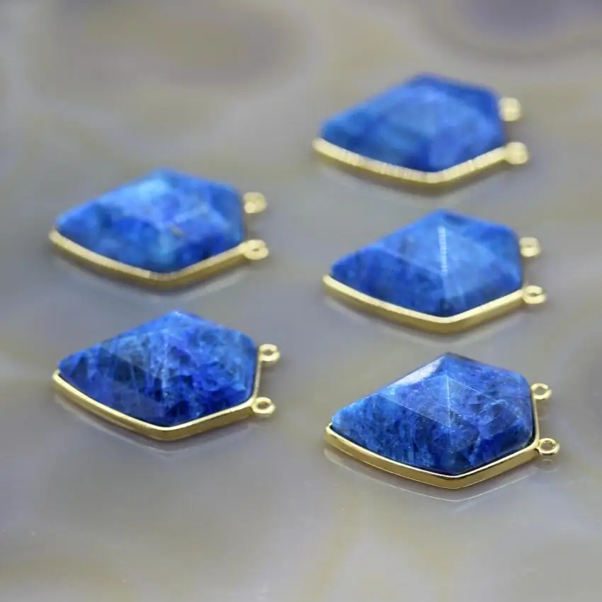5Pcs/lot,Blue Sodalite Stone Faceted Pentagon Slab Double Bails Connectors,Natural Gems Nugget Pendant Charms,Jewelry Making
5Pcs/lot,Blue Sodalite Stone Faceted Pentagon Slab Double Bails Connectors,Natural Gems Nugget Pendant Charms,Jewelry Making
