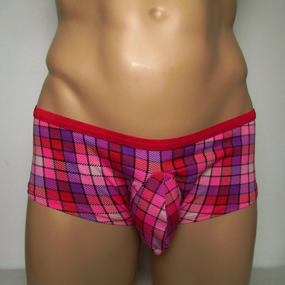 Sissy panties men boxers pink plaid gay men underwear men boy shorts knickers cuecas tanga hombre biquini com bojo 2XL
Sissy panties men boxers pink plaid gay men underwear men boy shorts knickers cuecas tanga hombre biquini com bojo 2XL