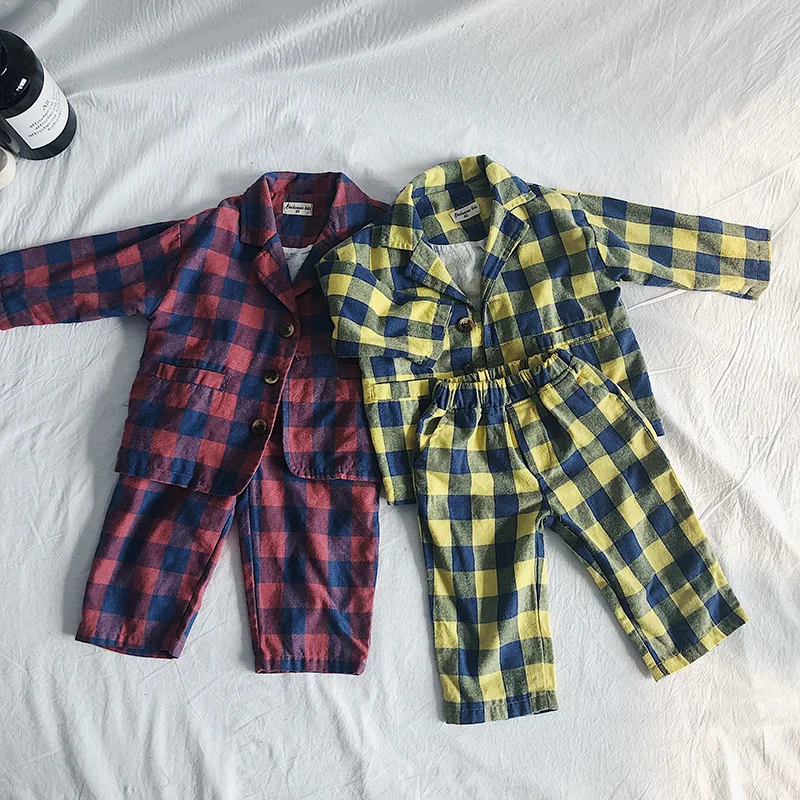 Japanese style Autumn plaid suit clothes sets for boys girls pure cotton casual suit coat+ninth pants 2pcs suits
Japanese style Autumn plaid suit clothes sets for boys girls pure cotton casual suit coat+ninth pants 2pcs suits