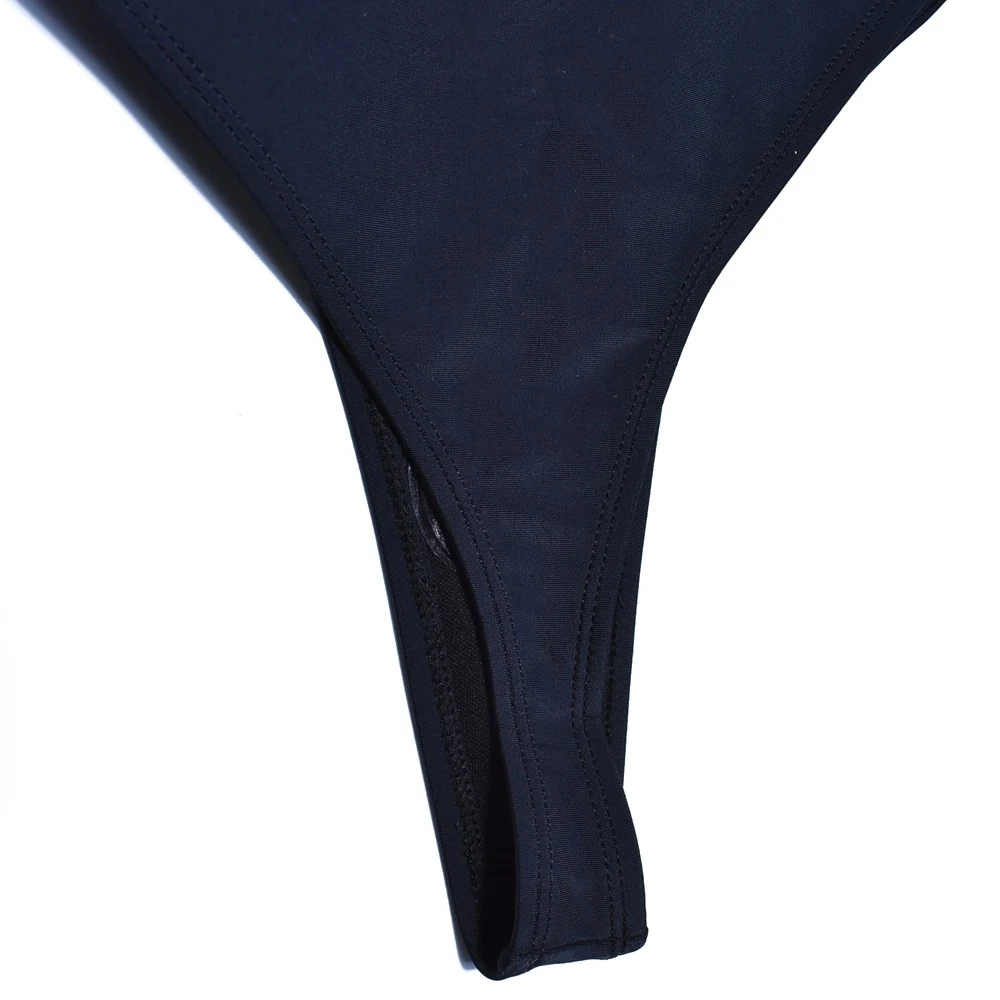 bikini 00a05