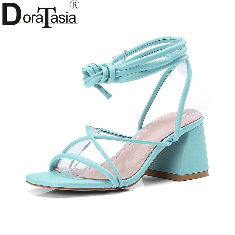 DoraTasia 2019 Brand New Black Cross Strap Summer Sandals Shoes Women Hoof High Heels Solid Party Woman Shoes
DoraTasia 2019 Brand New Black Cross Strap Summer Sandals Shoes Women Hoof High Heels Solid Party Woman Shoes
