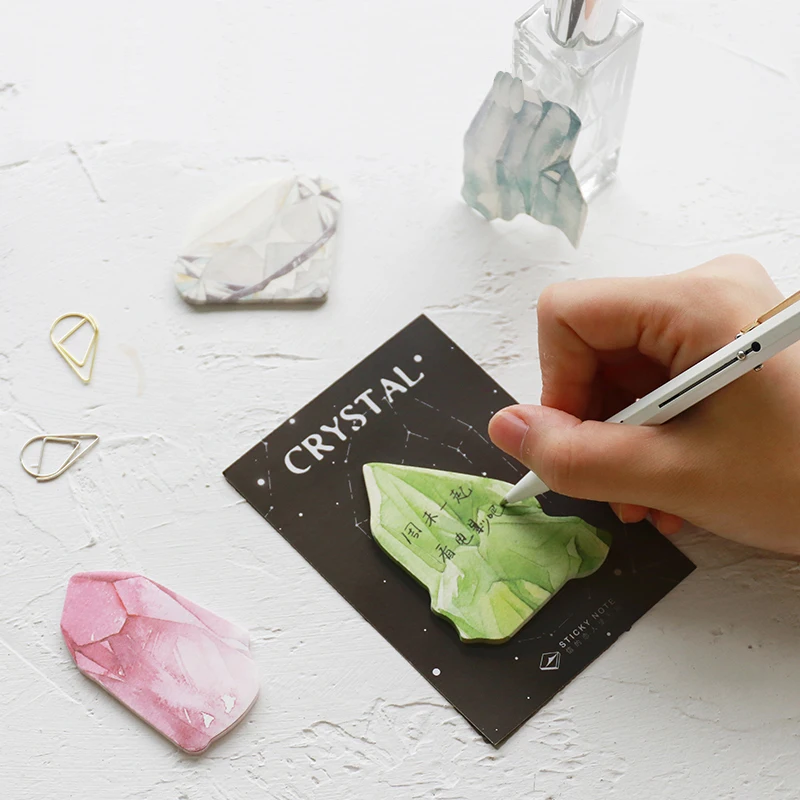 1 pcs/Lot Crystal sticky note Vintage diamond memo pad Decorative diary Post its sticker Stationery Office School supplies 7130
1 pcs/Lot Crystal sticky note Vintage diamond memo pad Decorative diary Post its sticker Stationery Office School supplies 7130