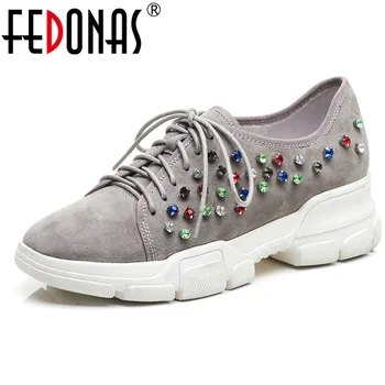 FEDONAS New Women Sneaker 2019 Fashion Rhinestone Lace-Up Kid Suede Party Working Platforms Shoes Woman Elegant Rome Shoes
FEDONAS New Women Sneaker 2019 Fashion Rhinestone Lace-Up Kid Suede Party Working Platforms Shoes Woman Elegant Rome Shoes