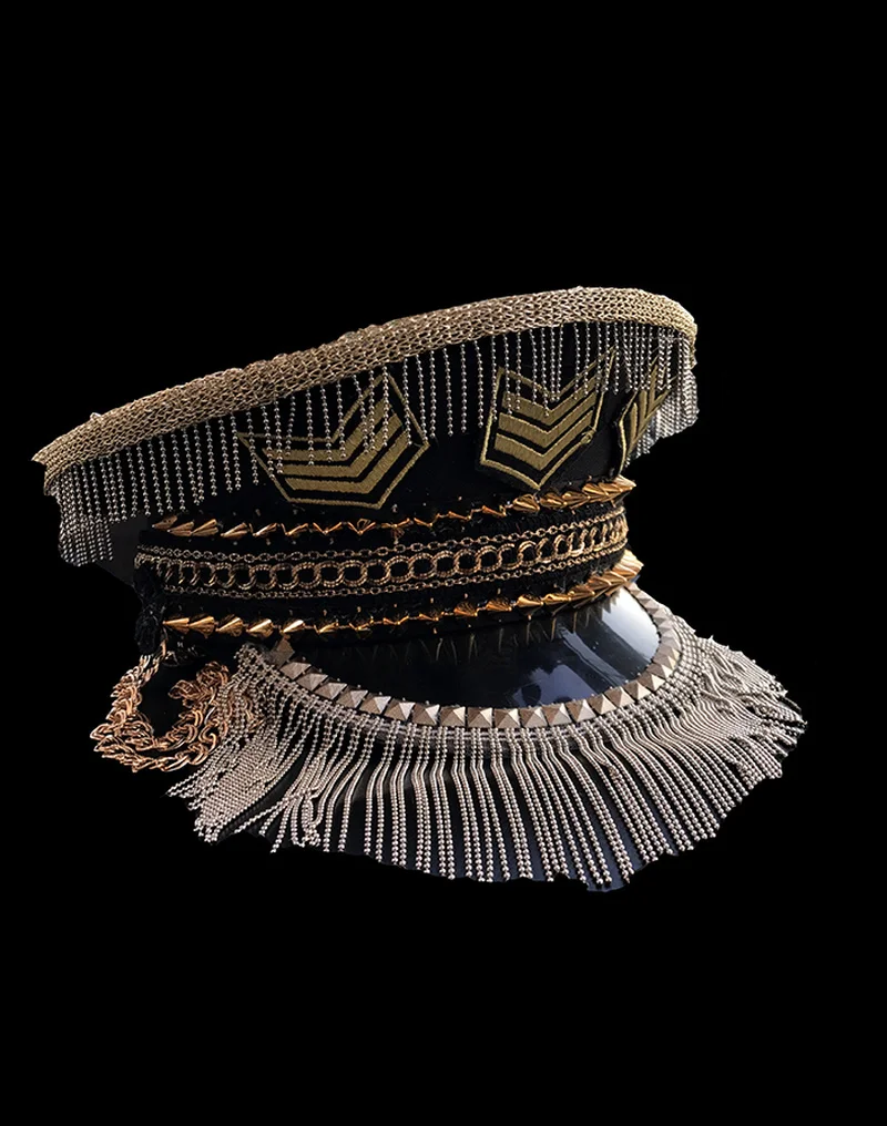Punk Gold Studded Metal Tassel Decorative Police Cap Uniform Party Bar DJ Performance Singer Performance Top Hat Fascinator Hats
Punk Gold Studded Metal Tassel Decorative Police Cap Uniform Party Bar DJ Performance Singer Performance Top Hat Fascinator Hats