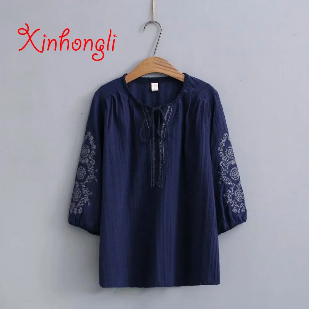 Plus size Three Quarter Embroidery lantern sleeve women blouse 2019 summer casual ladies O-neck pullover loose shirts femlae
Plus size Three Quarter Embroidery lantern sleeve women blouse 2019 summer casual ladies O-neck pullover loose shirts femlae