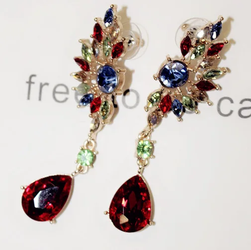 Fashion Design Brilliant Quality Maxi Jewelry Bohemian Ethnic Luxury Wing Shape Symmetry Rhinestone Crystal Drop Earrings Women
Fashion Design Brilliant Quality Maxi Jewelry Bohemian Ethnic Luxury Wing Shape Symmetry Rhinestone Crystal Drop Earrings Women