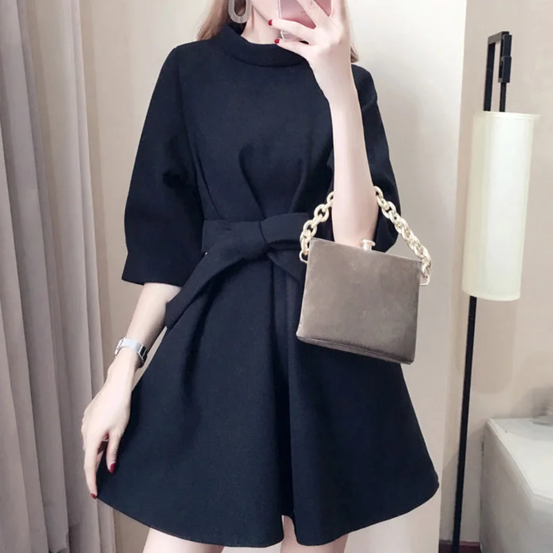 Autumn Winter Fashion Woolen Dress Women Slim Thicken Sashes Stand Collar Half Sleeve Casual Blends Dresses RE2042
Autumn Winter Fashion Woolen Dress Women Slim Thicken Sashes Stand Collar Half Sleeve Casual Blends Dresses RE2042