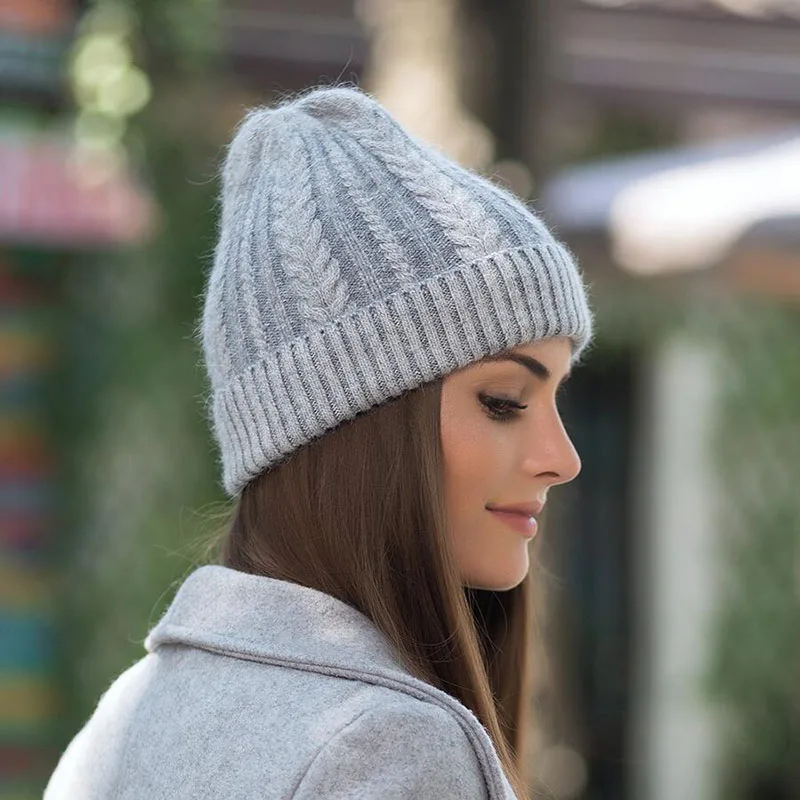 2018 New Brand Hat Female Women Winter Hats Beanies Knitting Rabbit Wool Fur Hat Female Real Fur Skullies Caps Gorros Solid
2018 New Brand Hat Female Women Winter Hats Beanies Knitting Rabbit Wool Fur Hat Female Real Fur Skullies Caps Gorros Solid