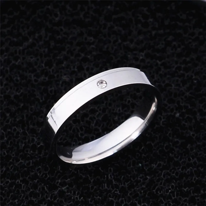 316L Stainless Steel 4mm CZ Rings Tiny Band Ring For Men and Woman Fashion Silver Tail Ring
316L Stainless Steel 4mm CZ Rings Tiny Band Ring For Men and Woman Fashion Silver Tail Ring