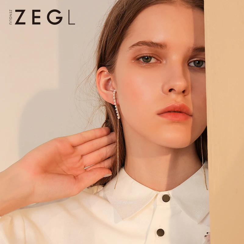 ZEGL retro small circle earrings female simple temperament Korean personality harbor wind earrings cold wind ear jewelry
ZEGL retro small circle earrings female simple temperament Korean personality harbor wind earrings cold wind ear jewelry
