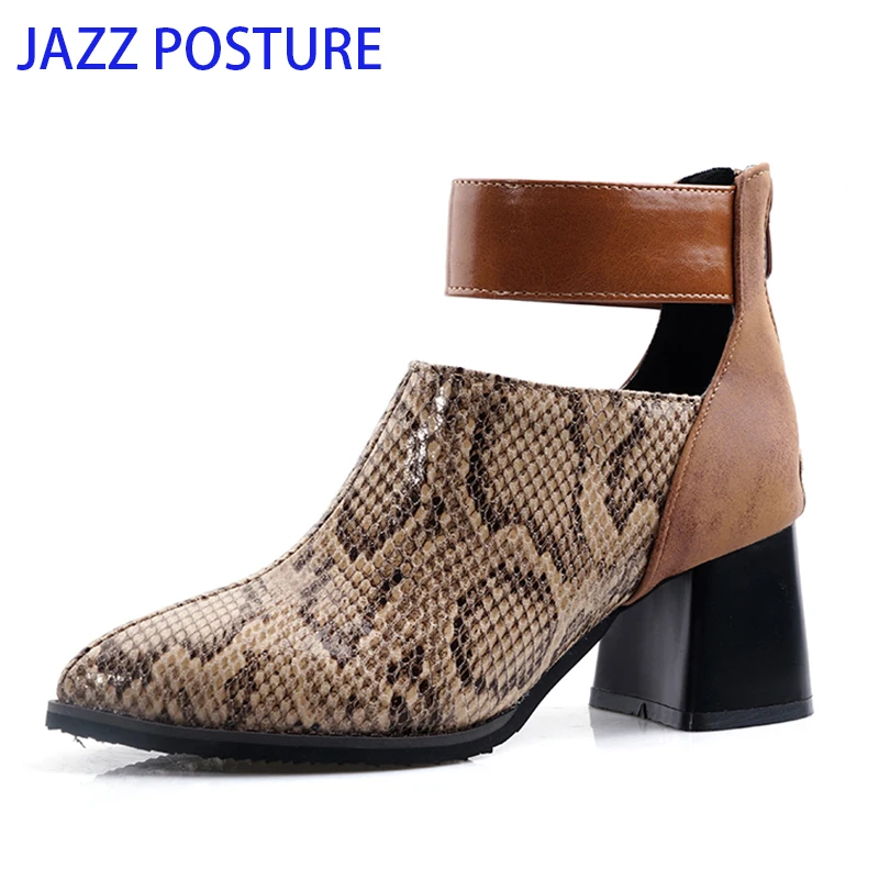 Ankle High Heels Women Boots Pointed Toe Footwear Zip Female Boot Pu Shoes Woman Winter 2019 New Plus Size 34-43 z194
Ankle High Heels Women Boots Pointed Toe Footwear Zip Female Boot Pu Shoes Woman Winter 2019 New Plus Size 34-43 z194