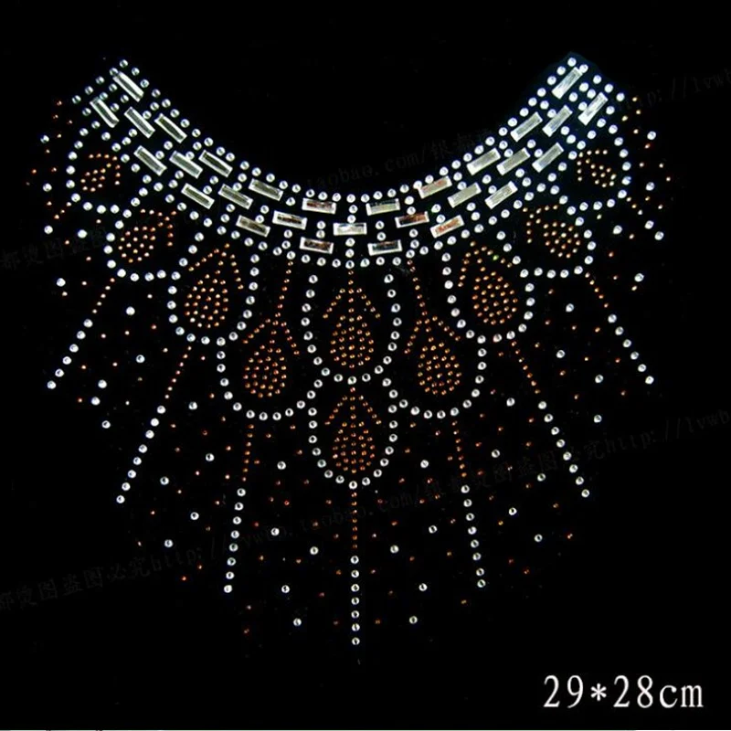 29*28cm 2 color hotfix rhinestones motif heat transfer iron on patch garment patch for women dress neckline Sweater
29*28cm 2 color hotfix rhinestones motif heat transfer iron on patch garment patch for women dress neckline Sweater