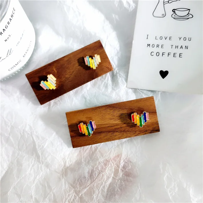 Colorful Heart Geometric Stud Earrings Korean Rainbow Mosaic Love Women Fashion Jewelry Earrings Gifts Brincos Oorbellen
Colorful Heart Geometric Stud Earrings Korean Rainbow Mosaic Love Women Fashion Jewelry Earrings Gifts Brincos Oorbellen