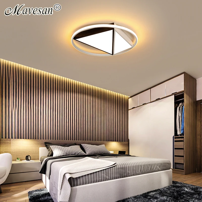 surface mounted Modern Ceiling Lights Black White Lampshade high quality Ceiling lamp for living room bedroom lamparas de techo
surface mounted Modern Ceiling Lights Black White Lampshade high quality Ceiling lamp for living room bedroom lamparas de techo