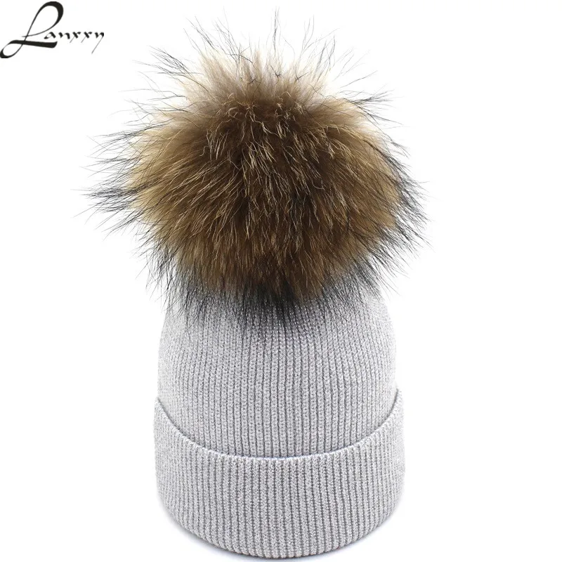 Lanxxy New Bright Silver Silk Knitted Hats Women Winter Caps Fashion Fur Hat Pompom Beanies Skullies Female Cap
Lanxxy New Bright Silver Silk Knitted Hats Women Winter Caps Fashion Fur Hat Pompom Beanies Skullies Female Cap