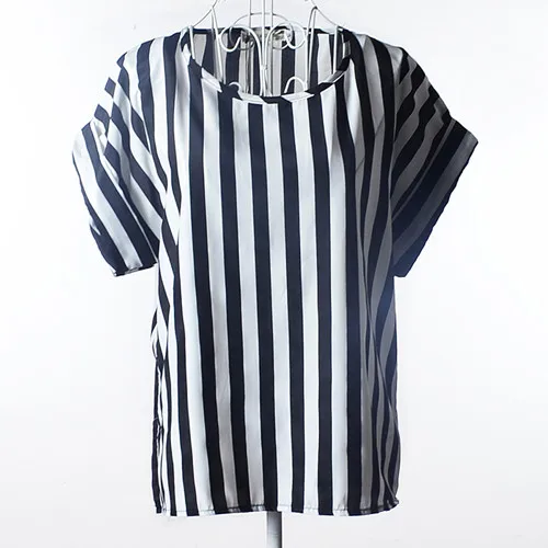 2019 Black White Stripe Pattern Printed Women Chiffon T-shirt Loose Batwing Sleeve Women Tops
2019 Black White Stripe Pattern Printed Women Chiffon T-shirt Loose Batwing Sleeve Women Tops