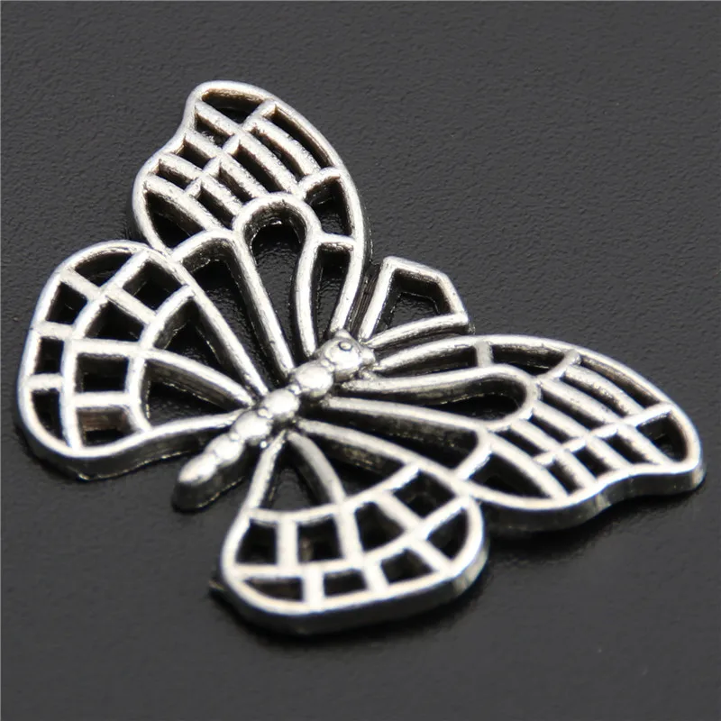 

30pcs Zinc Alloy Butterfly Charm Tibetan Silver Color Pendant Jewelry Products Charms Diy Pendants For Necklace Bracelets A2600