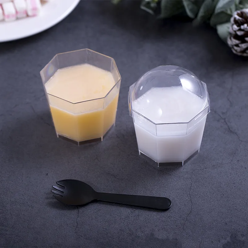 50pcs High quality transparent disposable ice cream cup party birthday favor basking decor dessert plastic cups with lid
50pcs High quality transparent disposable ice cream cup party birthday favor basking decor dessert plastic cups with lid