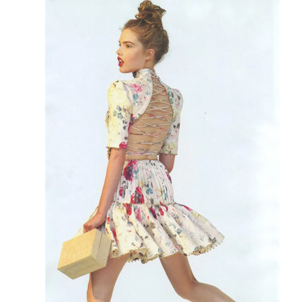 Luxury Women Elegant Summer Top Fashion Flower Printed Beading Sexy Backless Slim Dress High Quality Runway Party Dresses
Luxury Women Elegant Summer Top Fashion Flower Printed Beading Sexy Backless Slim Dress High Quality Runway Party Dresses