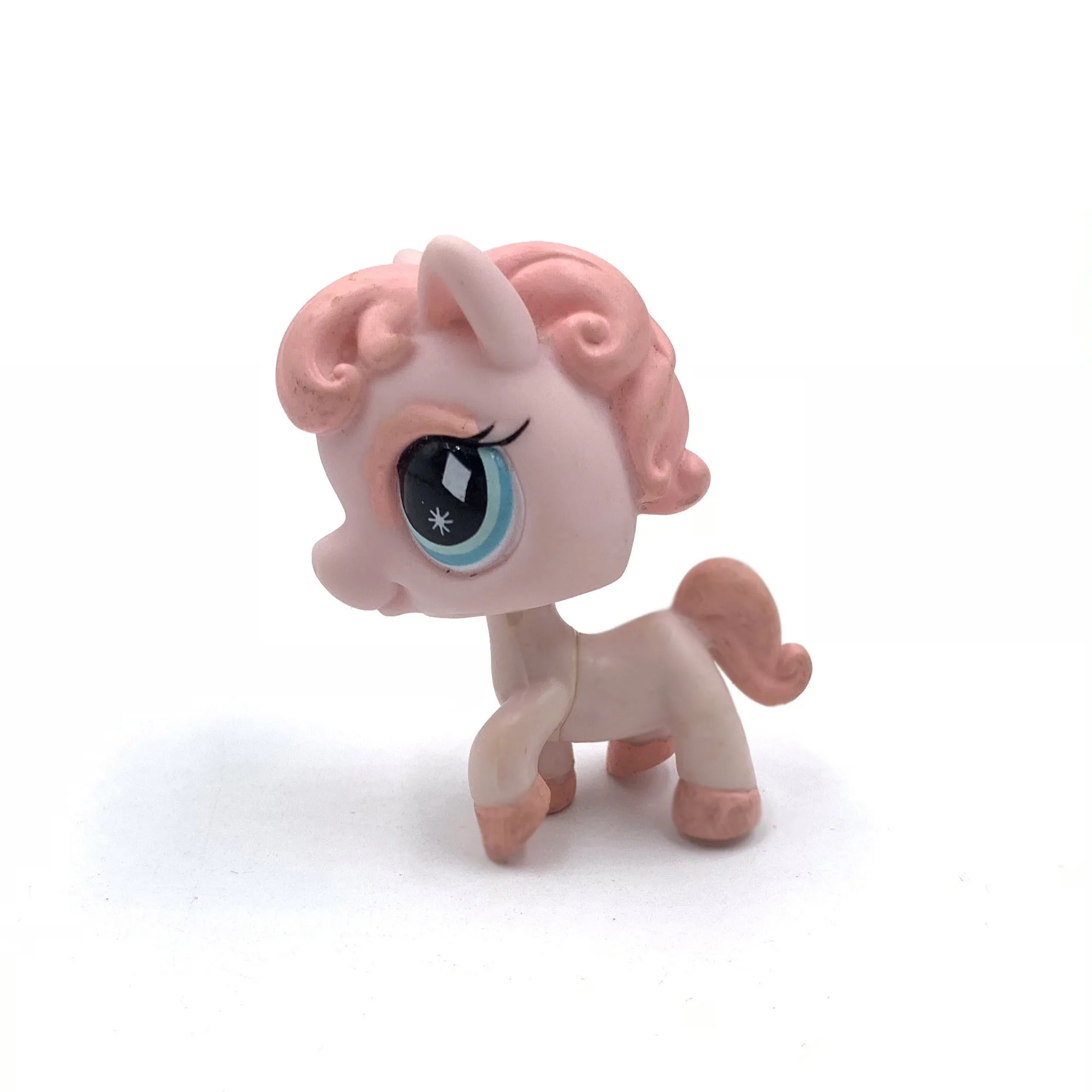 Old pet shop lps toys horse #592 original animal Real old toy pink body with blue eyes child collectible gifts
Old pet shop lps toys horse #592 original animal Real old toy pink body with blue eyes child collectible gifts