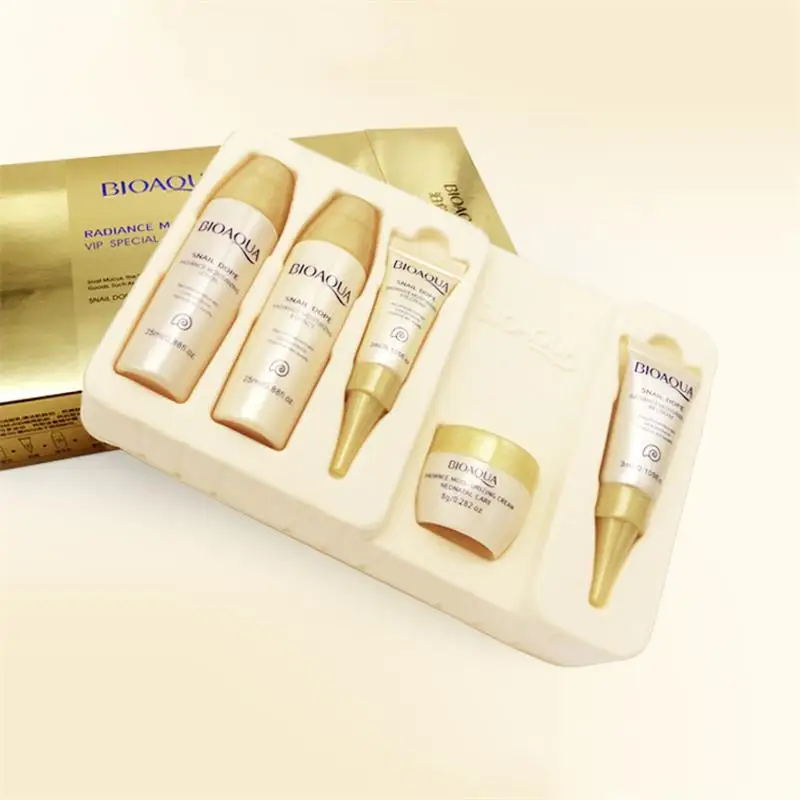 BIOAQUA Travel Skin Care Set 5pcs/set Snail Dope Radiance Moisturizing Essence Lotion BB Cream Balance Of The Water And Oil
BIOAQUA Travel Skin Care Set 5pcs/set Snail Dope Radiance Moisturizing Essence Lotion BB Cream Balance Of The Water And Oil