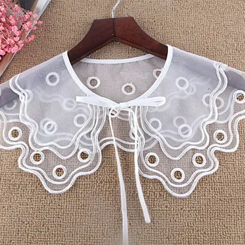Hollow Embroidery Shirt Fake Collar White Tie Vintage Detachable Collar False Collar Lapel Blouse Women Clothes Accessories
Hollow Embroidery Shirt Fake Collar White Tie Vintage Detachable Collar False Collar Lapel Blouse Women Clothes Accessories