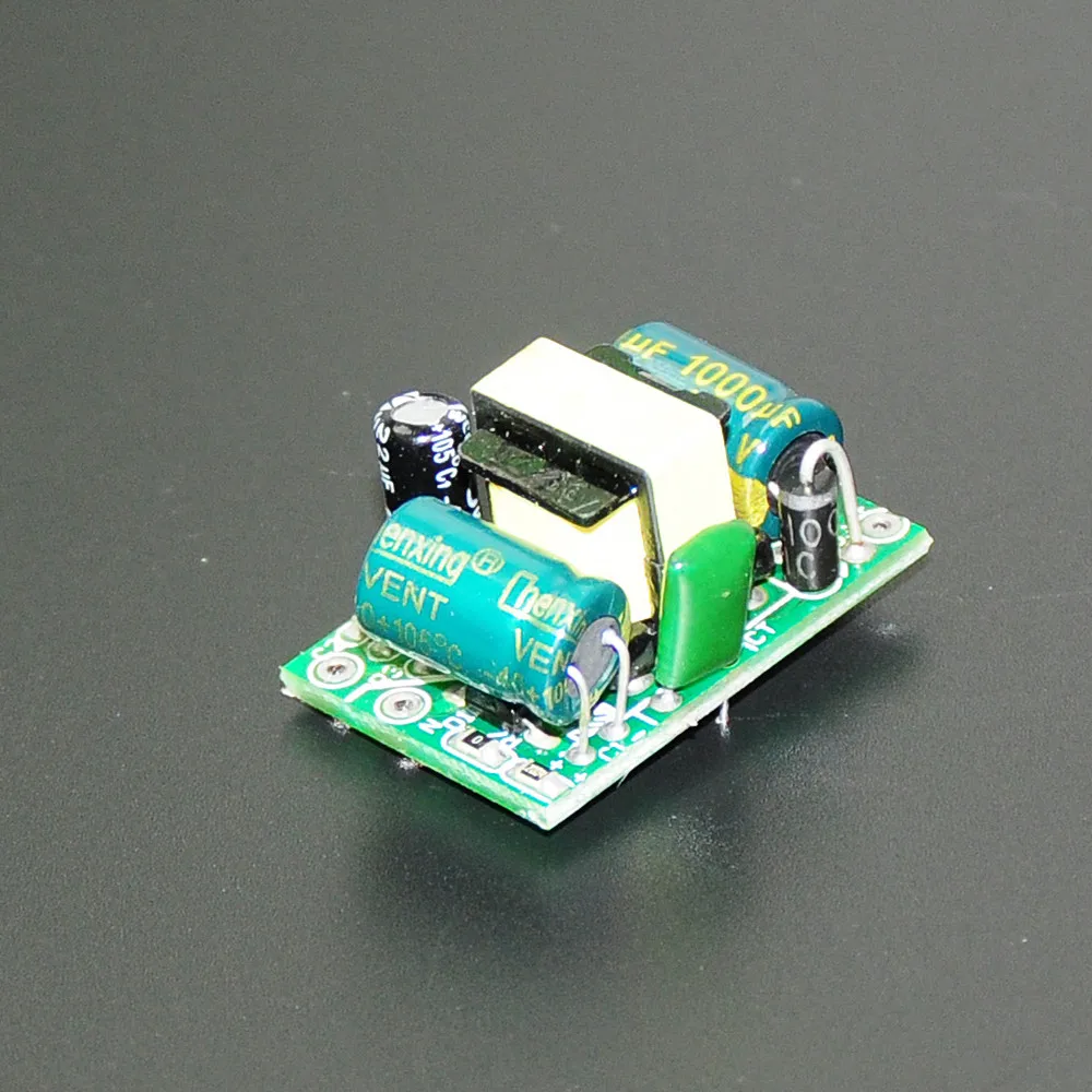 AC 220v to 5V DC 700mA 3.5W AC-DC Buck Converter For Arduino Precision Step Down Transformer Switch Power Supply Module Adapter
AC 220v to 5V DC 700mA 3.5W AC-DC Buck Converter For Arduino Precision Step Down Transformer Switch Power Supply Module Adapter