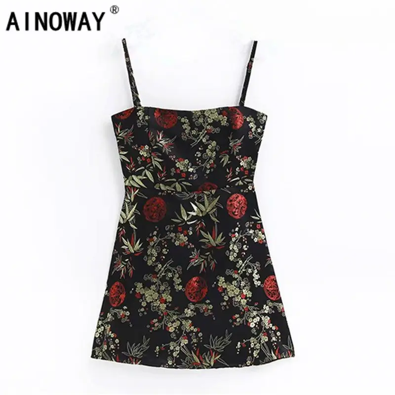 Vintage chic fashion women Spaghetti Strap Cami dress floral embroidery printing dress slim fit short mini dresses oversize
Vintage chic fashion women Spaghetti Strap Cami dress floral embroidery printing dress slim fit short mini dresses oversize
