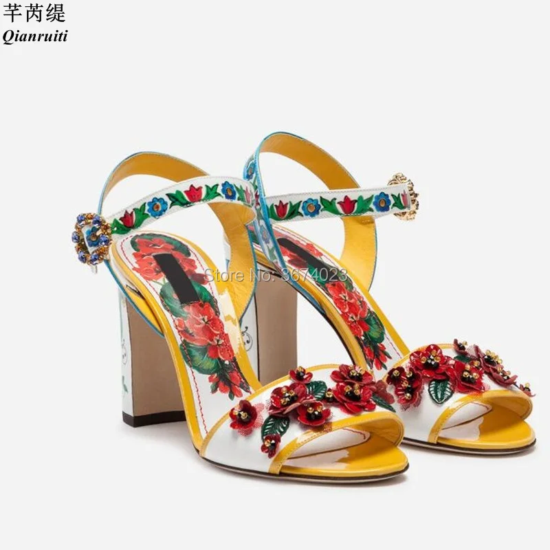 Qianruiti Bridal Wedding Shoes Floral Print Sandals Crystal Strap High Heels Open Toe Flower Sandals Party Heels Summer Runway
Qianruiti Bridal Wedding Shoes Floral Print Sandals Crystal Strap High Heels Open Toe Flower Sandals Party Heels Summer Runway