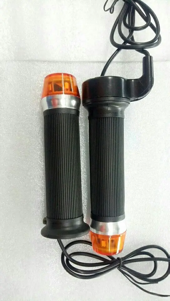 accelerator left and right grips with turning lights twist throttle for electric scooter MTB intelligent bicycle ATV tricycle
accelerator left and right grips with turning lights twist throttle for electric scooter MTB intelligent bicycle ATV tricycle