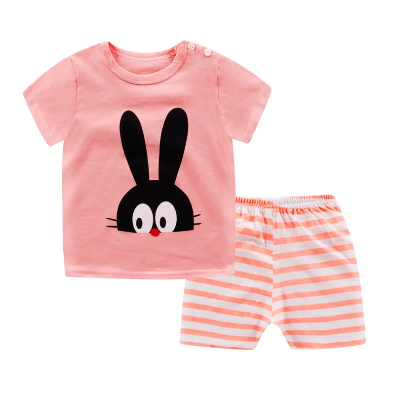 Фото Купить модные летние комплекты одежды для маленьких девочек с розовым кроликом