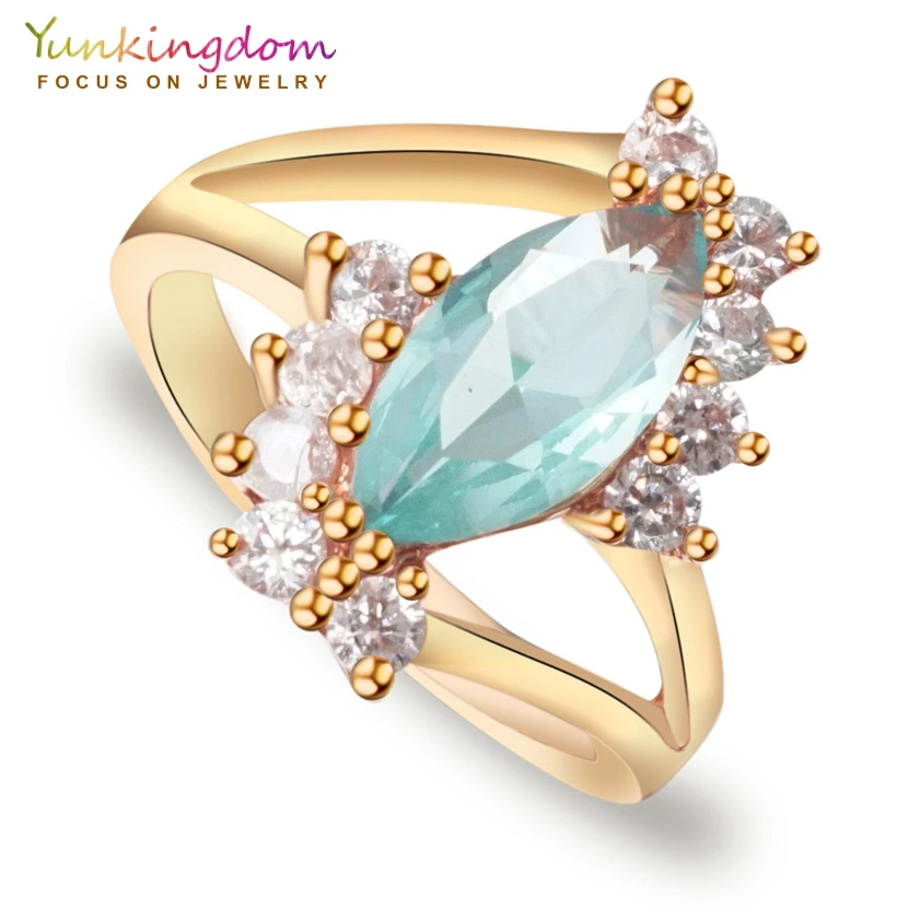 

Yunkingdom Wedding CZ Rings for Women Fashion Crystals Rings Wholesale Luxury Flower Jewelry Women