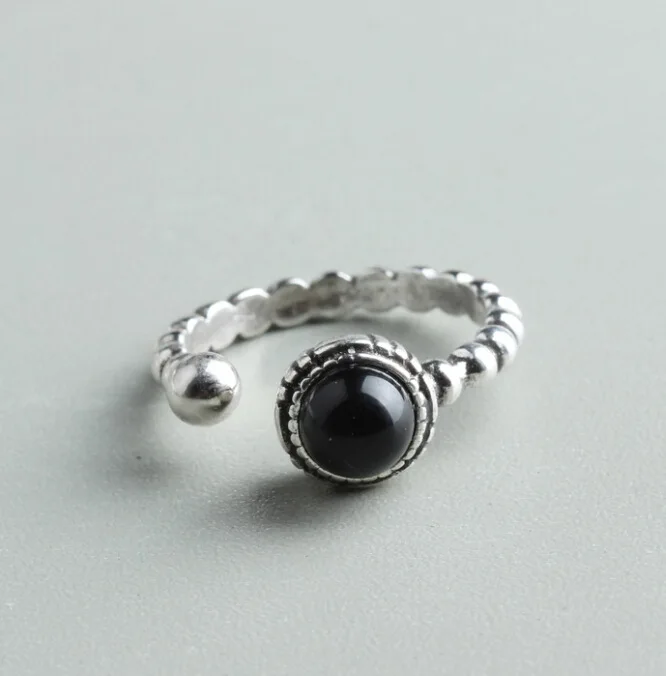 Personality Vintage 925 Sterling Silver Black Rings For Women Fashion Retro Antique Rings Bridal Wedding Jewelry Anillos
Personality Vintage 925 Sterling Silver Black Rings For Women Fashion Retro Antique Rings Bridal Wedding Jewelry Anillos