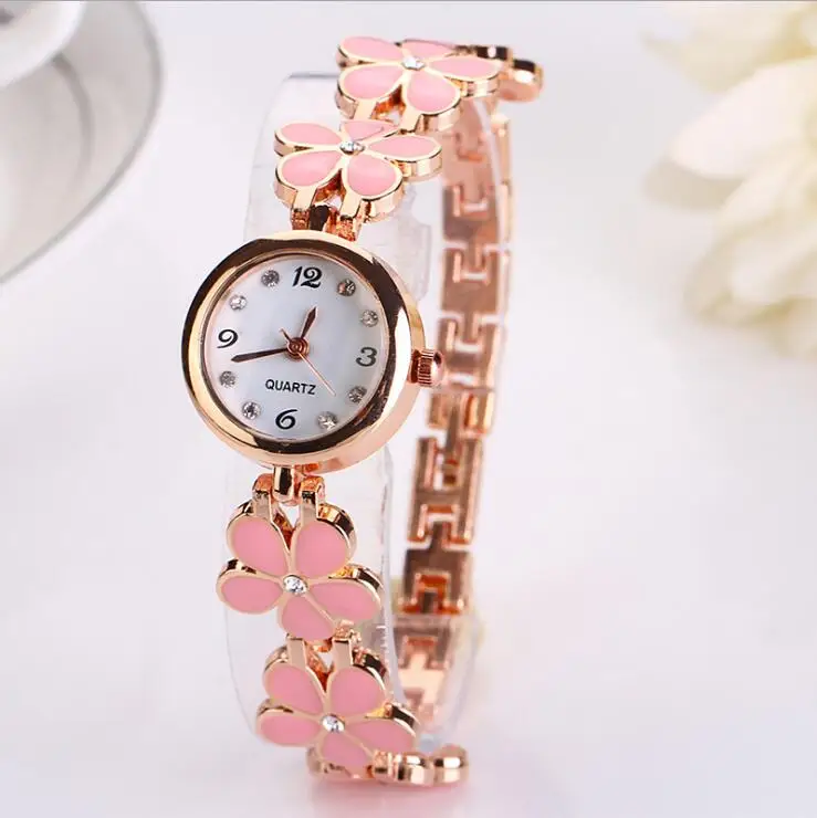 Fashion Women Watches Clover Bracelet Quartz Watch Student GIRLS casual ladies alloy metal dress quartz party watches
Fashion Women Watches Clover Bracelet Quartz Watch Student GIRLS casual ladies alloy metal dress quartz party watches
