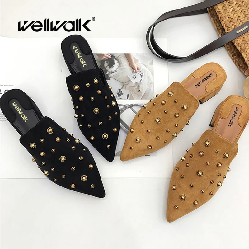 Women Slippers Shoes Rivets Women Mules Pointed Toe Shoes Ladies Slippers Block Heel Shoes Women Slides Female Mule High Quality
Women Slippers Shoes Rivets Women Mules Pointed Toe Shoes Ladies Slippers Block Heel Shoes Women Slides Female Mule High Quality