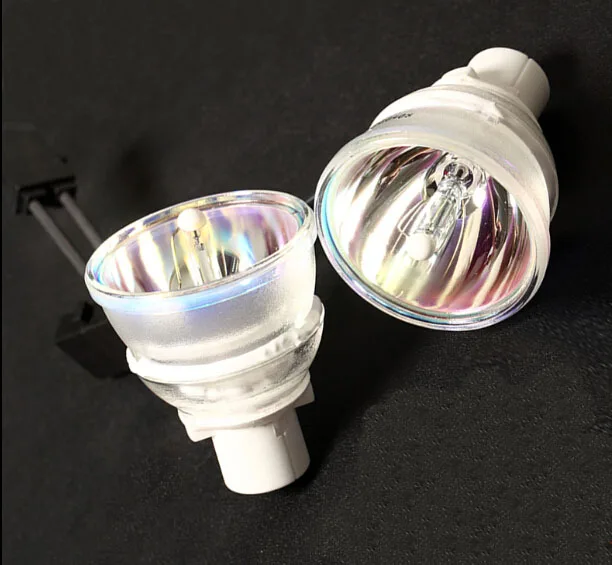 Free shipping SHP119 RLMPFA 032WJ FOR XR-H825SA/H825XA projector bare lamp bulb without housing
Free shipping SHP119 RLMPFA 032WJ FOR XR-H825SA/H825XA projector bare lamp bulb without housing