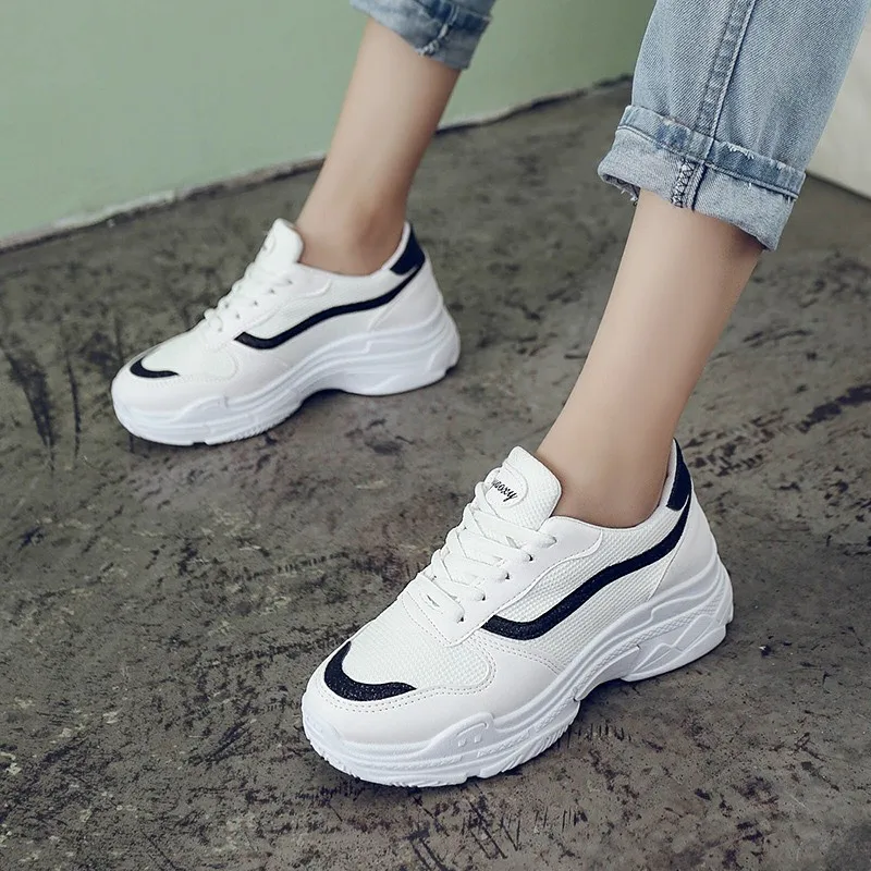 2019 Women Platform Sneakers White Casual Shoes Lace Up Basket Femme Sneakers Women Outdoor Tenis Feminino
2019 Women Platform Sneakers White Casual Shoes Lace Up Basket Femme Sneakers Women Outdoor Tenis Feminino