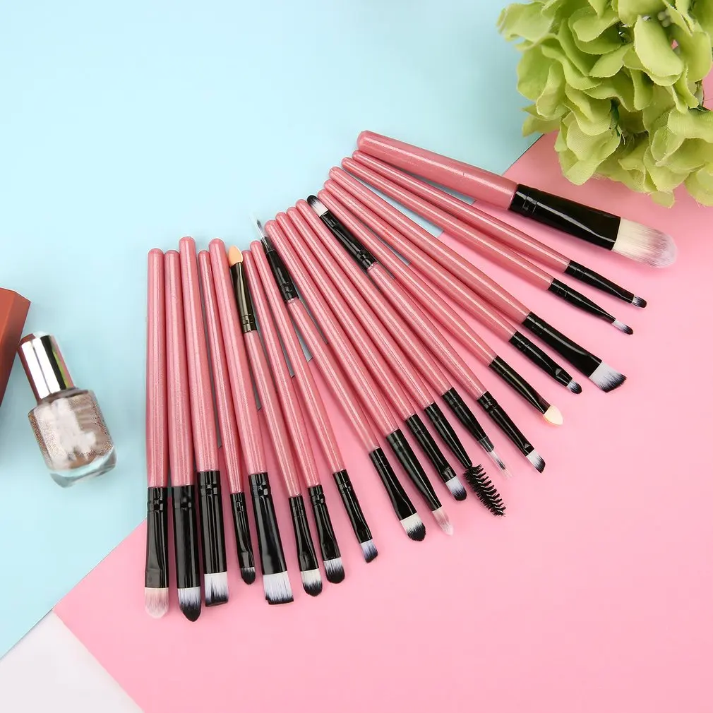 20 Pcs Make up Brushes Containing Eye Shadow Brow Eyeliner Eyelash Lip Foundation Brush Complete a set of brushes for make-up
20 Pcs Make up Brushes Containing Eye Shadow Brow Eyeliner Eyelash Lip Foundation Brush Complete a set of brushes for make-up