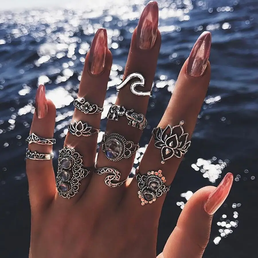 11 Pcs/set Bohemian Beach Retro Elephant Hollow Lotus Wave Gems Geometry Crystal Ring Set Women Charm Jewelry Accessories
11 Pcs/set Bohemian Beach Retro Elephant Hollow Lotus Wave Gems Geometry Crystal Ring Set Women Charm Jewelry Accessories