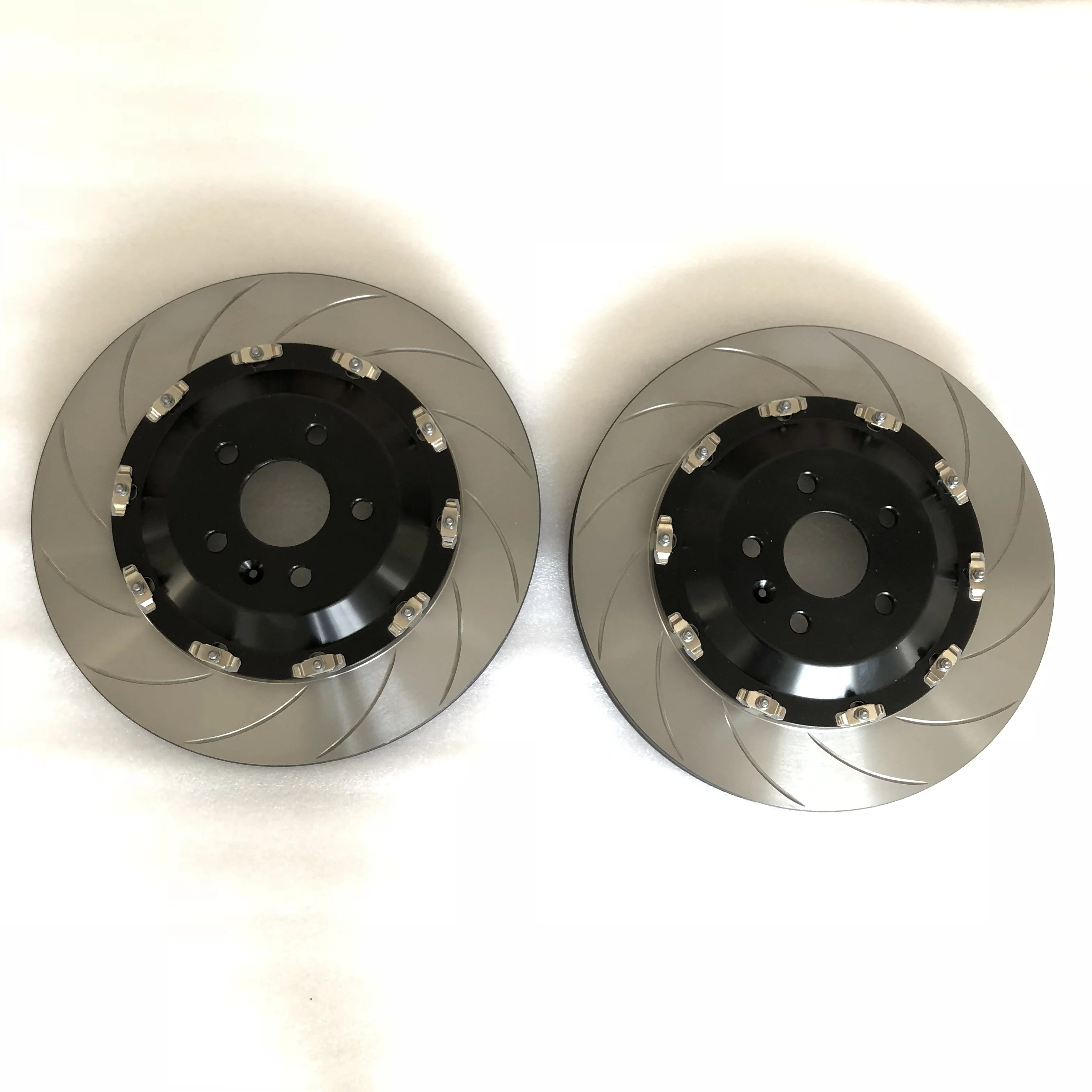 Jekit car brake disc 380 x 32mm Floating front kit black center cap Curve Groove finish Audi RS3 8P front brake caliper
Jekit car brake disc 380 x 32mm Floating front kit black center cap Curve Groove finish Audi RS3 8P front brake caliper