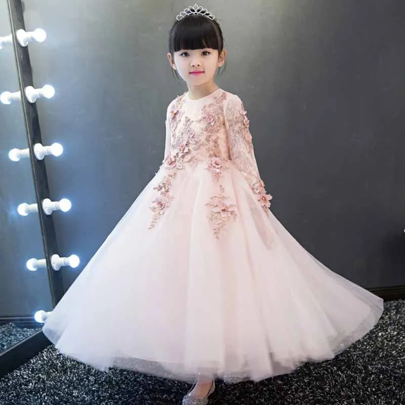 2018 New Baby Girl's Dress Pink Exquisite Lace Princess Clothes Ankle Length Baptism Party Dress Girls Wedding Birthday Gown
2018 New Baby Girl's Dress Pink Exquisite Lace Princess Clothes Ankle Length Baptism Party Dress Girls Wedding Birthday Gown
