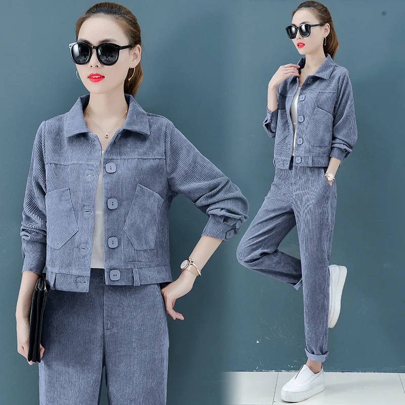 2019 New Spring Fashion Women Clothing Solid Color Corduroy Turn-down Collar Button Long Sleeves Two Pieces Women's Sets Female
2019 New Spring Fashion Women Clothing Solid Color Corduroy Turn-down Collar Button Long Sleeves Two Pieces Women's Sets Female