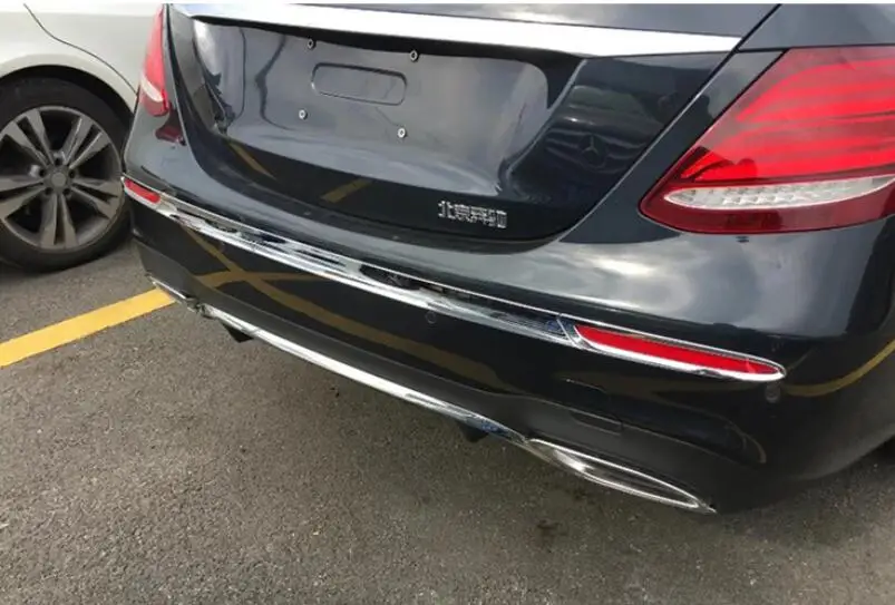 Car modification Chrome Rear Bumper Cover Trim 1pcs for Mercedes Benz E Class W213 Coupe 2016-2017 car accessories
Car modification Chrome Rear Bumper Cover Trim 1pcs for Mercedes Benz E Class W213 Coupe 2016-2017 car accessories