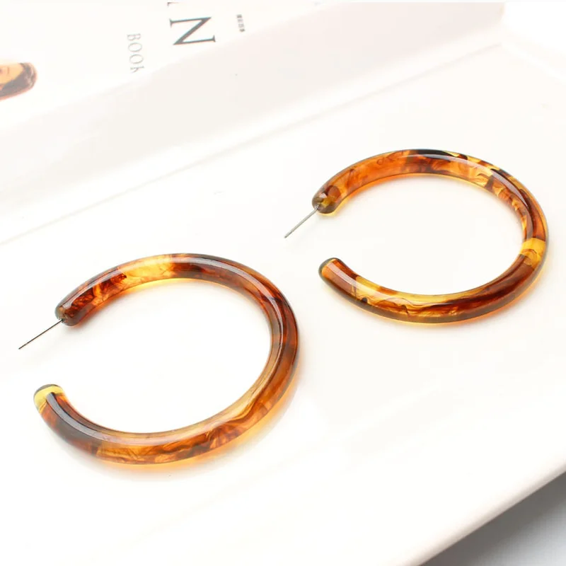 Bohemian Fashion New Earrings Geometric Semicircle Type C Acetate Earrings Resin Ivory White Woman Transparent Pattern Earrings
Bohemian Fashion New Earrings Geometric Semicircle Type C Acetate Earrings Resin Ivory White Woman Transparent Pattern Earrings