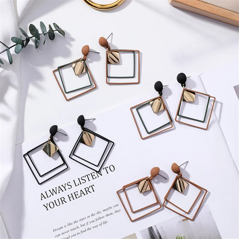Fashion Geometric double layer Frosted Square Drop Earrings for Women Simple Exaggerated Minimalism Long Dangle Earrings
Fashion Geometric double layer Frosted Square Drop Earrings for Women Simple Exaggerated Minimalism Long Dangle Earrings