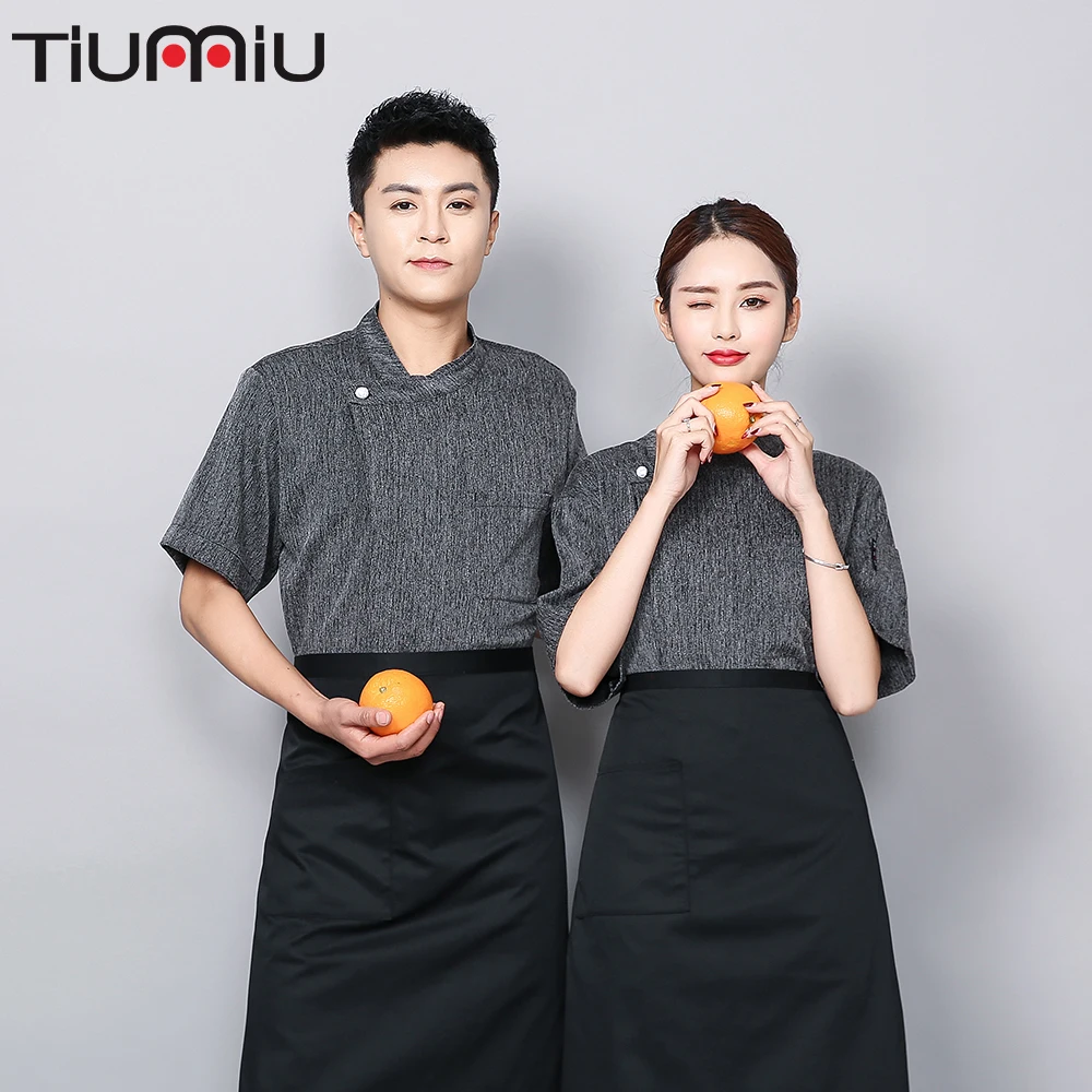 Chef's Jacket Breathable Logo Print Custom Gray Cotton Linen Short-sleeved Restaurant Food Service Wholesale Work Barber Uniform
Chef's Jacket Breathable Logo Print Custom Gray Cotton Linen Short-sleeved Restaurant Food Service Wholesale Work Barber Uniform