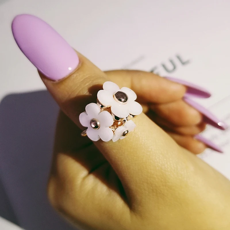 fashion flower rose gold color adjustable open fashion rings for women love party female bijoux jewelry christmas gifts R4711
fashion flower rose gold color adjustable open fashion rings for women love party female bijoux jewelry christmas gifts R4711